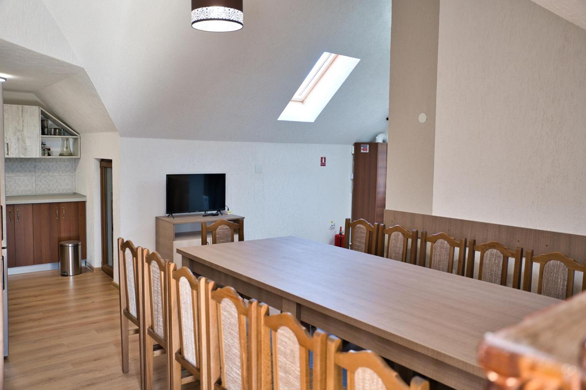 Perla Argesului, Ciubar, Piscina, Lift, Gratar, Cabana, Pensiuni, Hotel Cazare Transfagarasan Curtea De Arges Albestii de Arges Εξωτερικό φωτογραφία