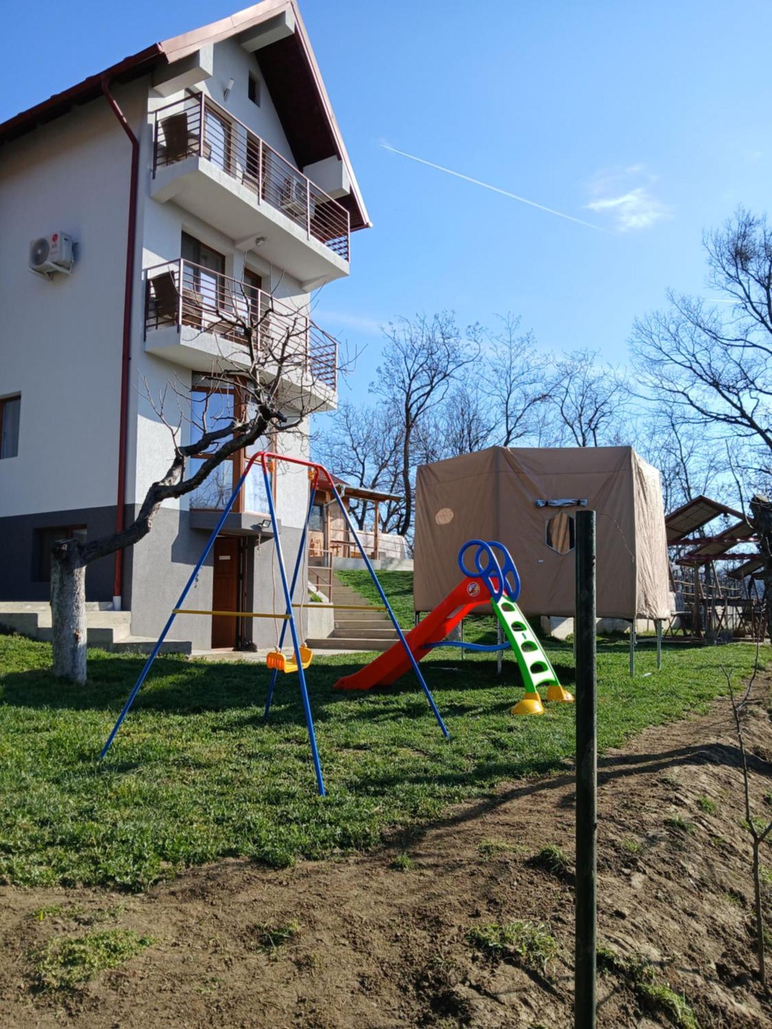 Perla Argesului, Ciubar, Piscina, Lift, Gratar, Cabana, Pensiuni, Hotel Cazare Transfagarasan Curtea De Arges Albestii de Arges Εξωτερικό φωτογραφία