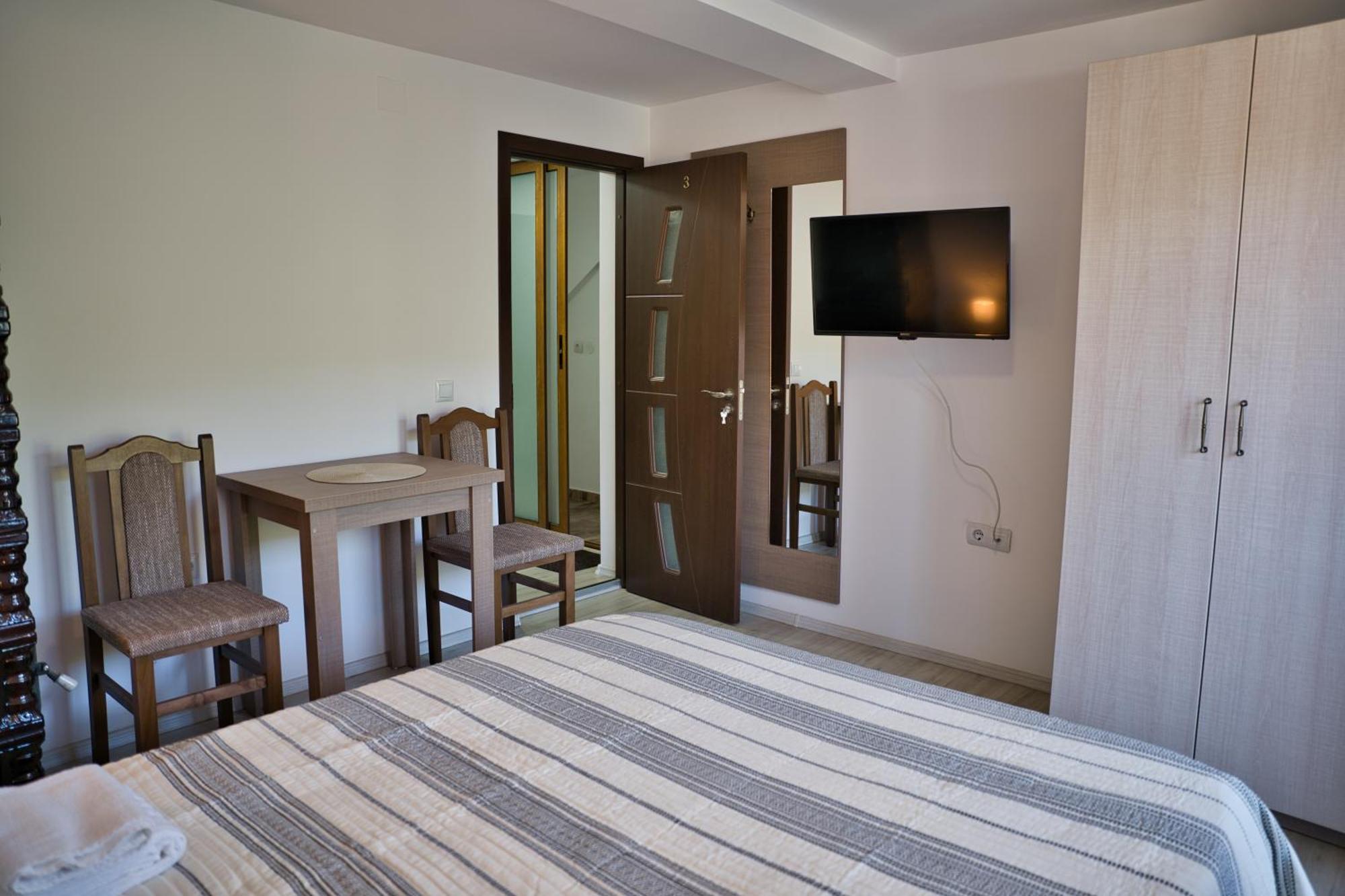Perla Argesului, Ciubar, Piscina, Lift, Gratar, Cabana, Pensiuni, Hotel Cazare Transfagarasan Curtea De Arges Albestii de Arges Εξωτερικό φωτογραφία