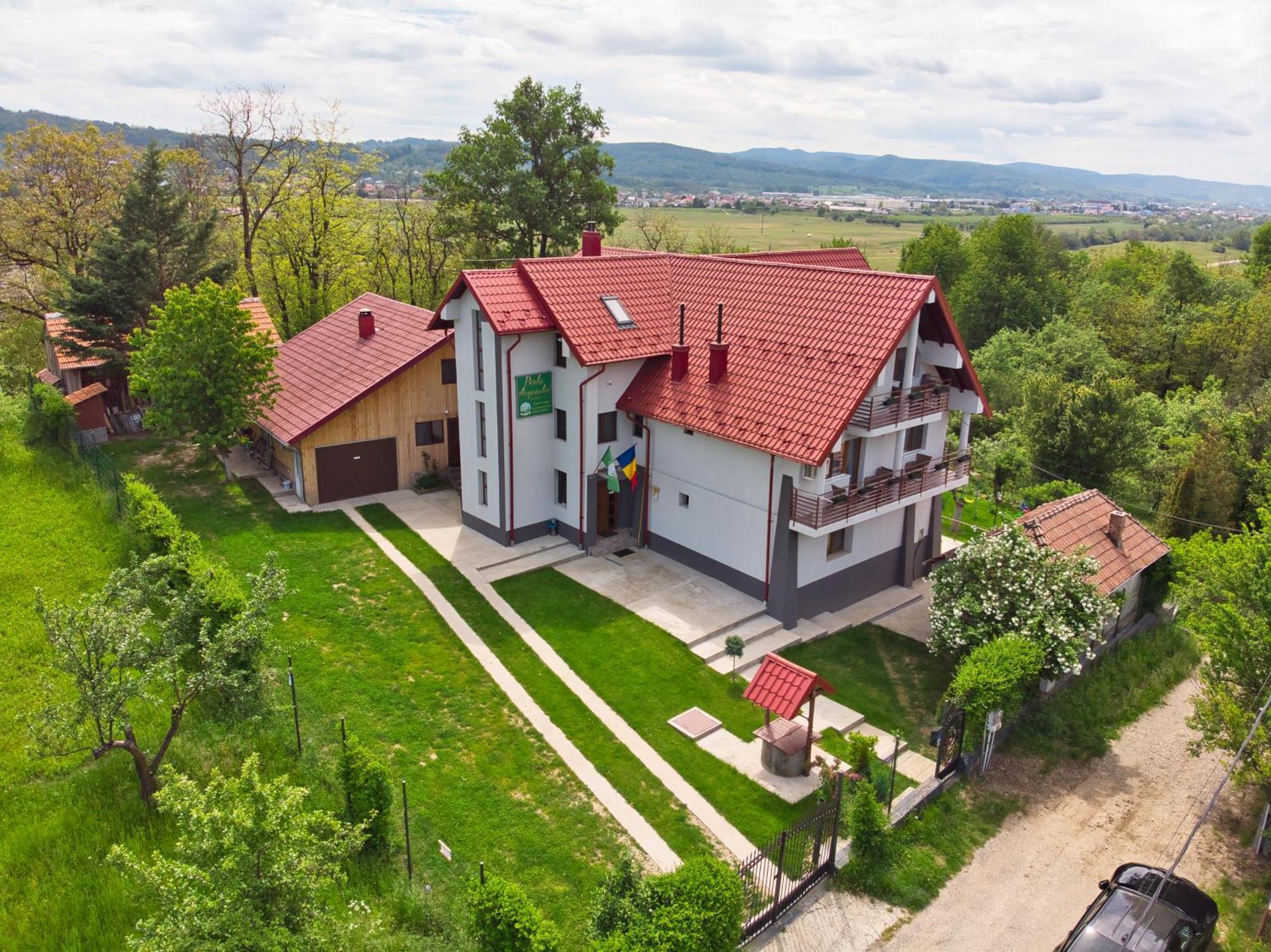 Perla Argesului, Ciubar, Piscina, Lift, Gratar, Cabana, Pensiuni, Hotel Cazare Transfagarasan Curtea De Arges Albestii de Arges Εξωτερικό φωτογραφία