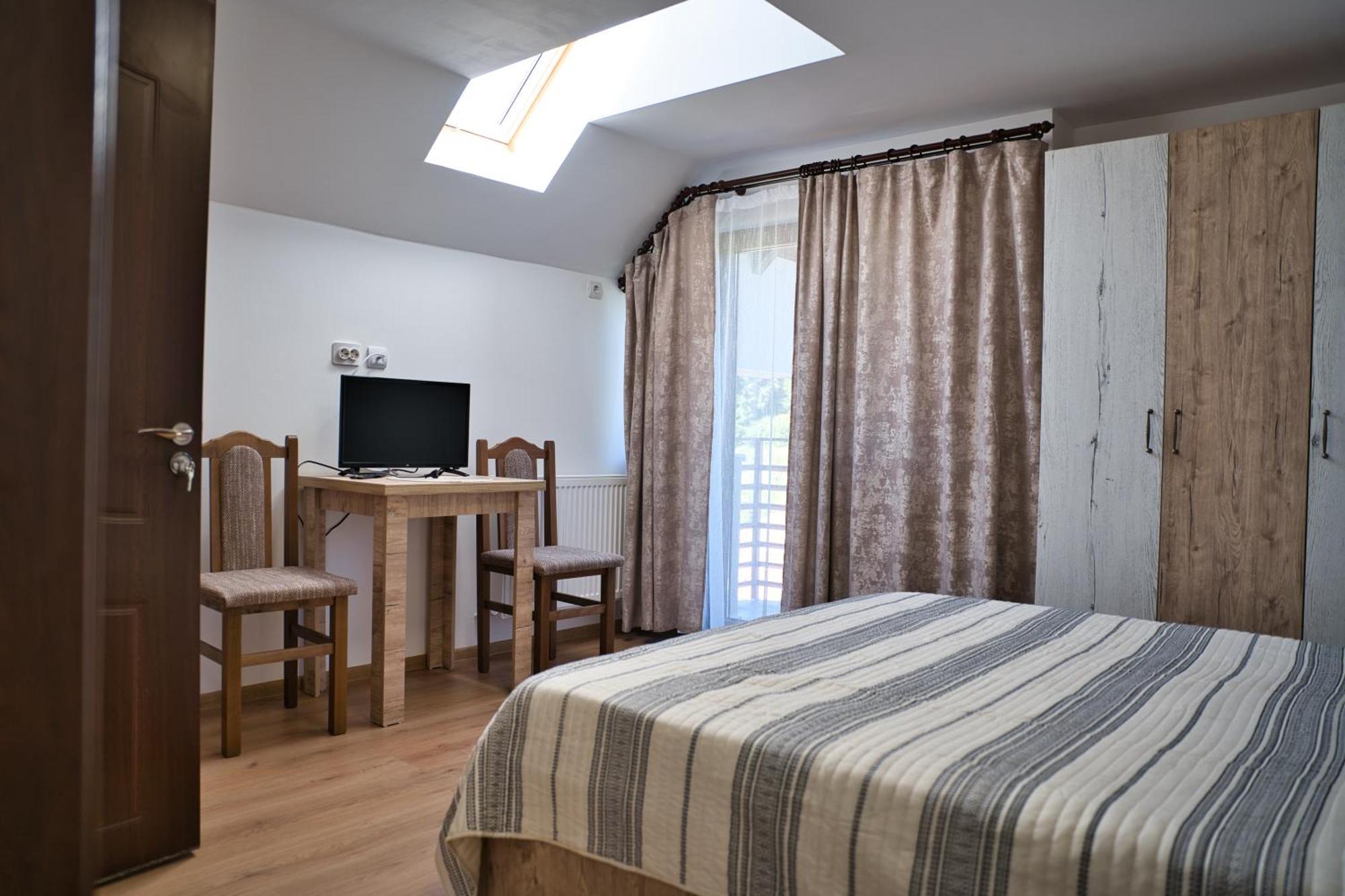 Perla Argesului, Ciubar, Piscina, Lift, Gratar, Cabana, Pensiuni, Hotel Cazare Transfagarasan Curtea De Arges Albestii de Arges Εξωτερικό φωτογραφία