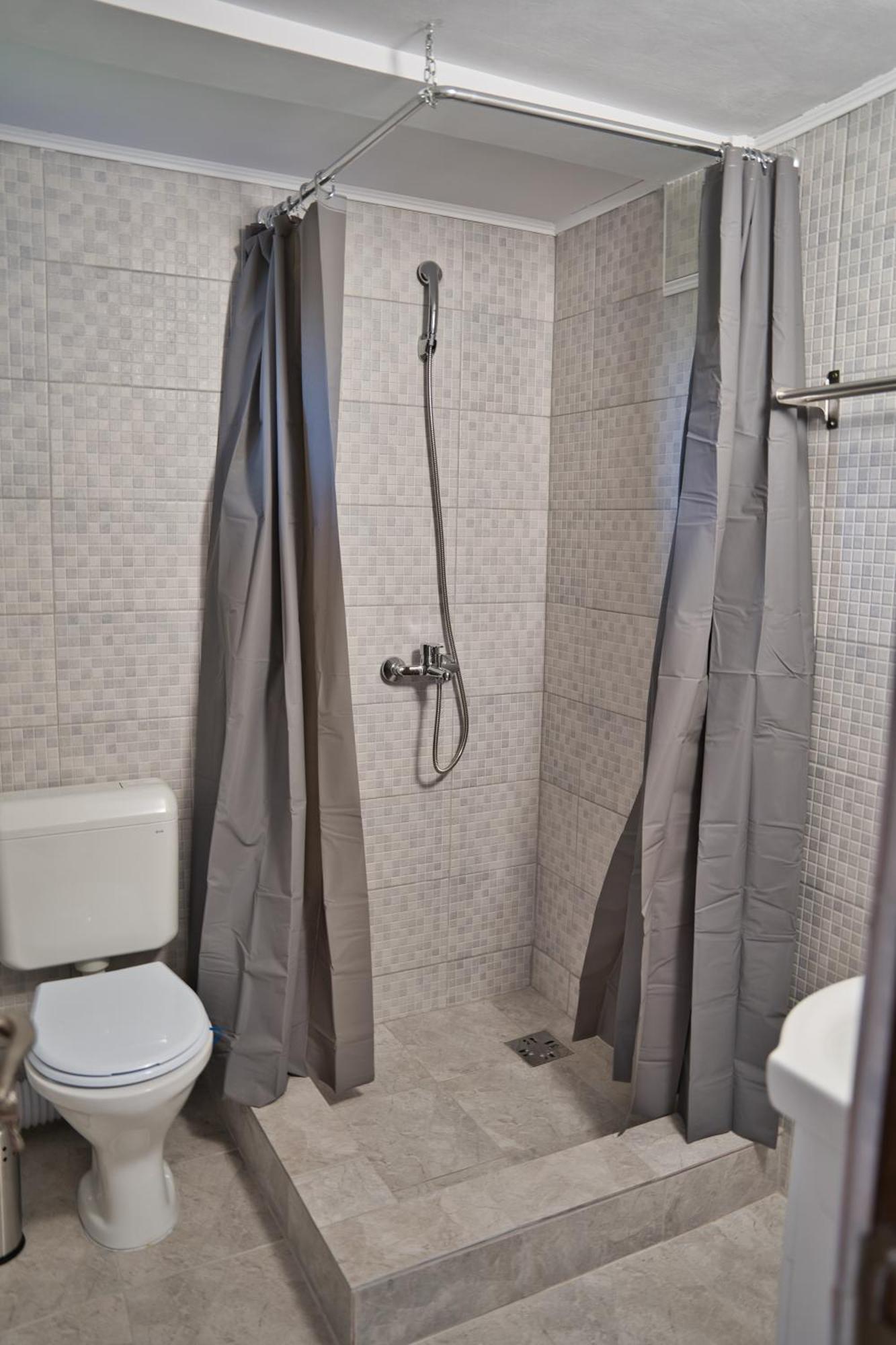 Perla Argesului, Ciubar, Piscina, Lift, Gratar, Cabana, Pensiuni, Hotel Cazare Transfagarasan Curtea De Arges Albestii de Arges Δωμάτιο φωτογραφία