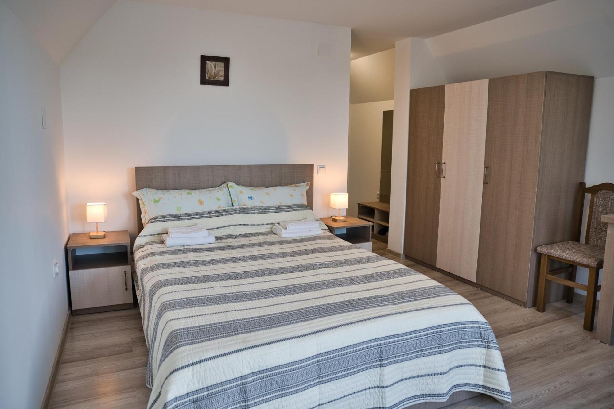 Perla Argesului, Ciubar, Piscina, Lift, Gratar, Cabana, Pensiuni, Hotel Cazare Transfagarasan Curtea De Arges Albestii de Arges Εξωτερικό φωτογραφία